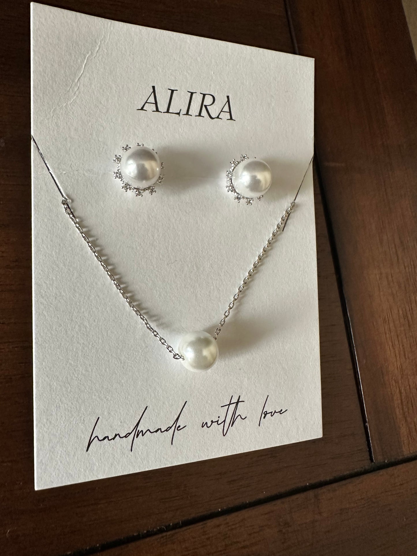 Pearl set