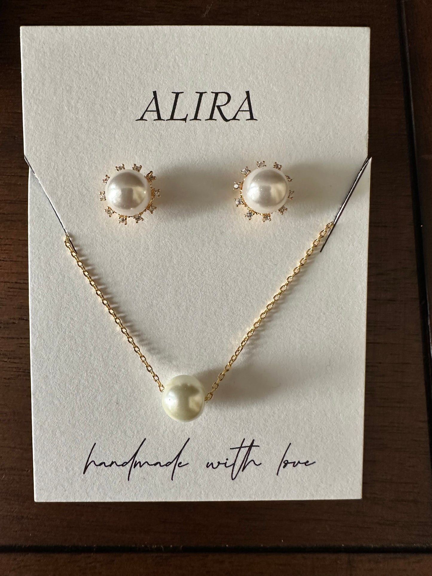 Pearl set